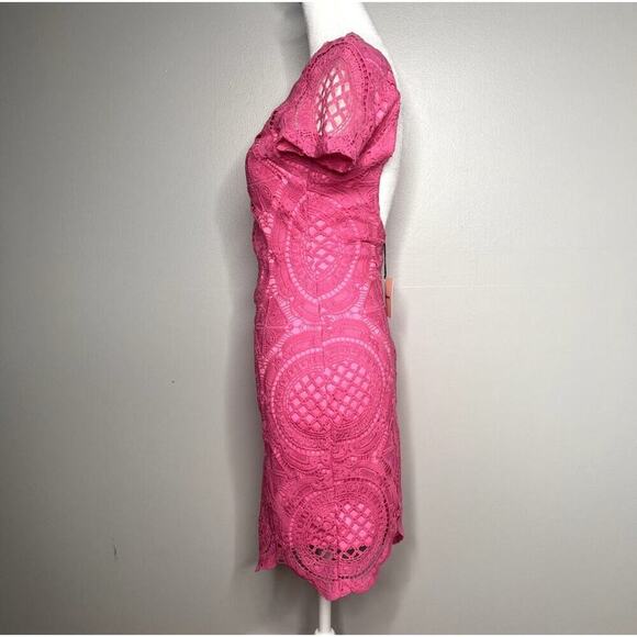 Superdown Pink Vita Open Back Mini Dress Size Small Lace Crochet Cocktail Event - Picture 5 of 12